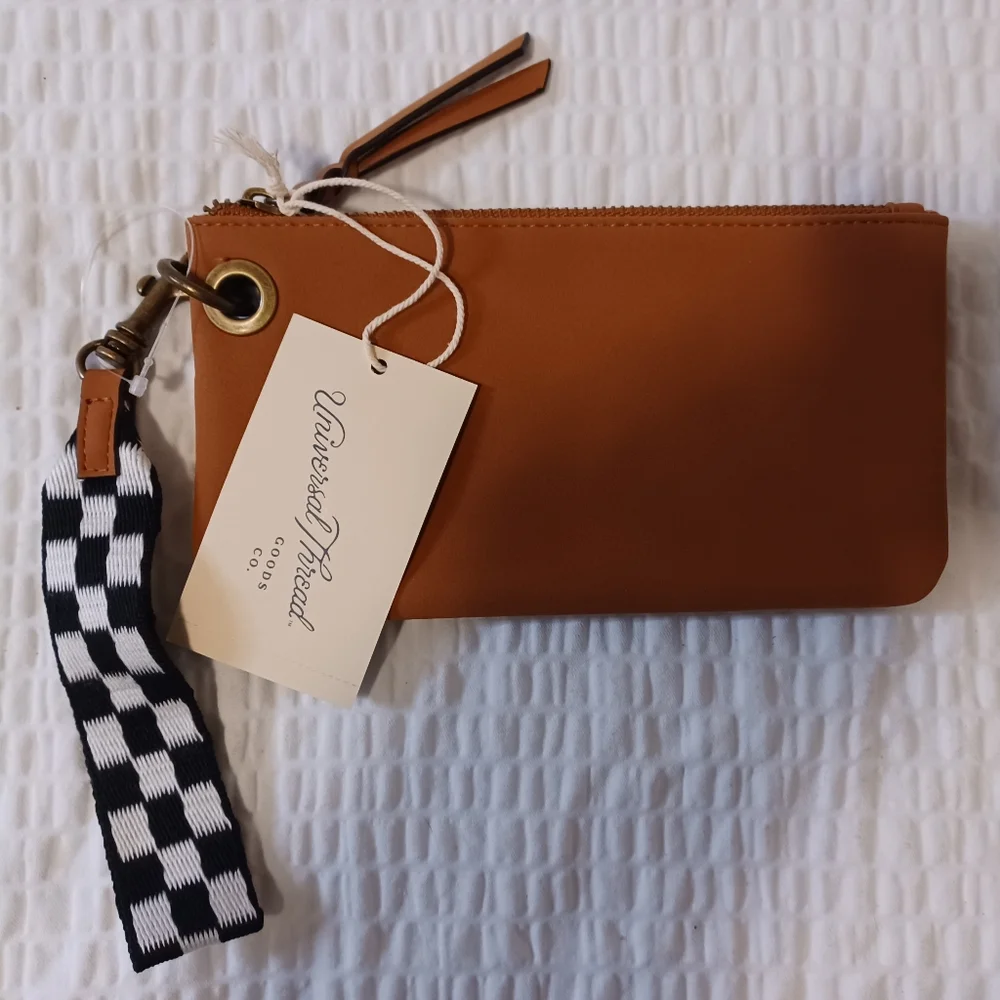 Universal Thread Wristlet & Sugarfix by baublebar Star Earrings NWT
